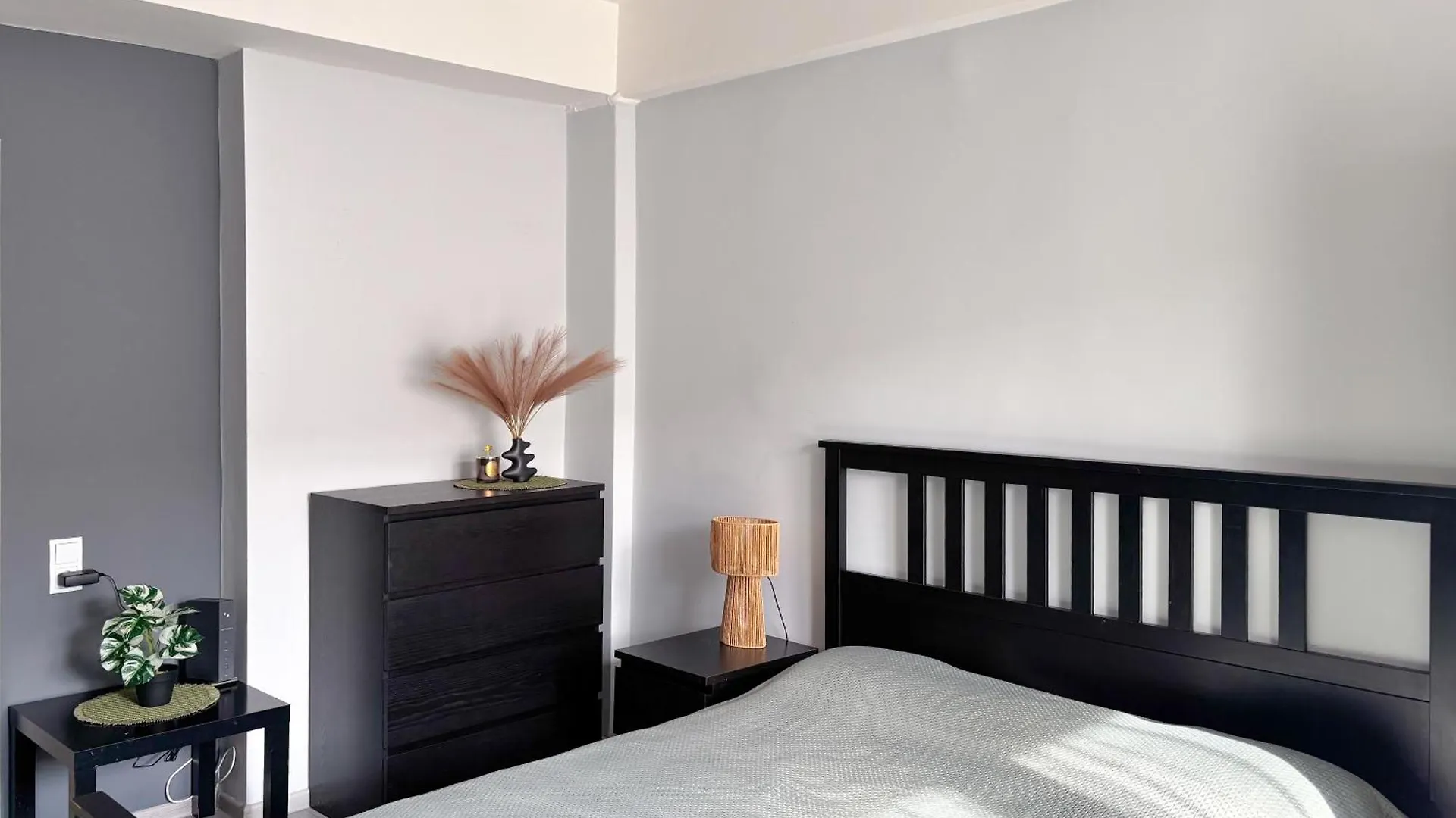 פראג Lovely Apartment Near The City Center